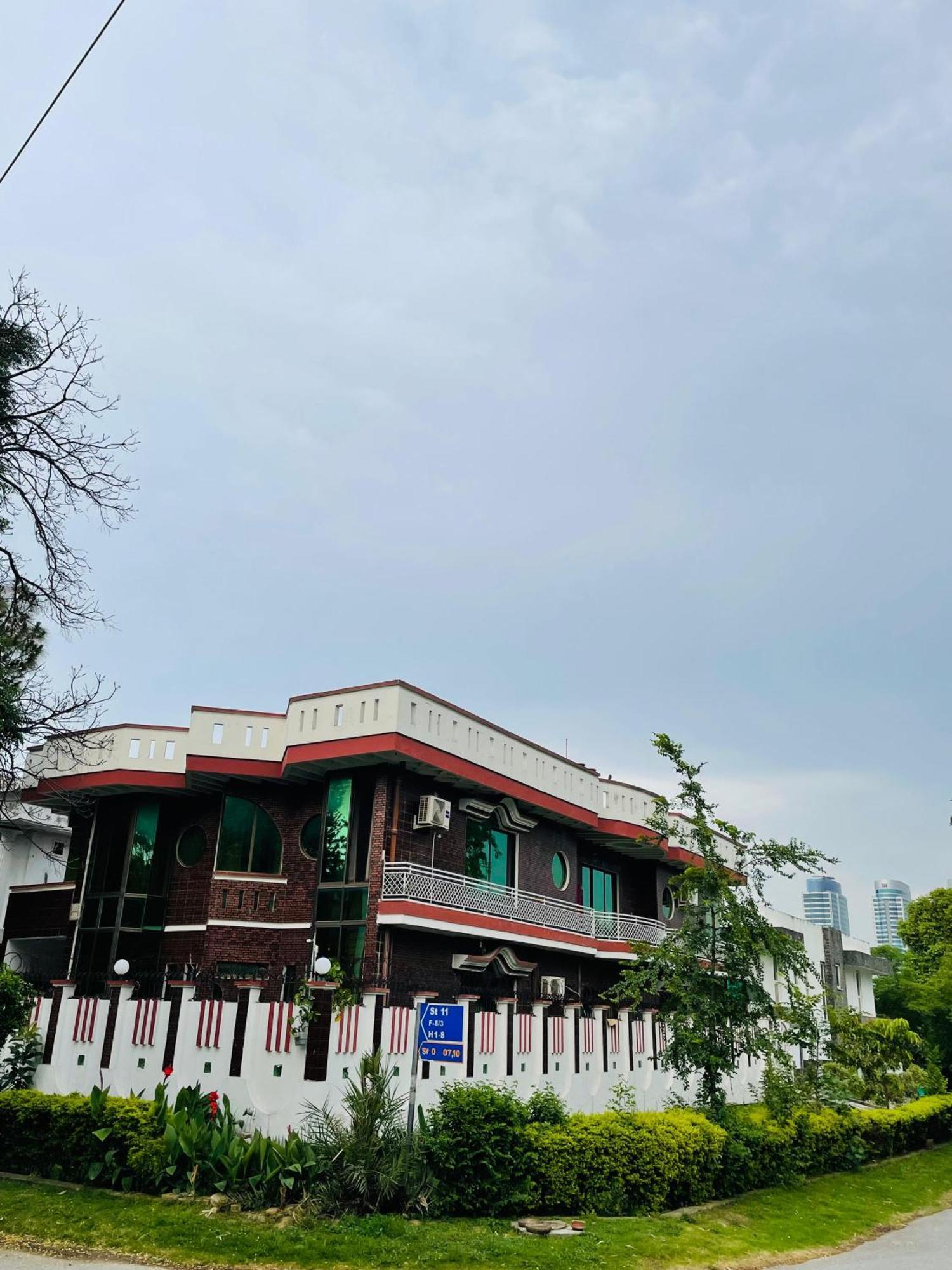 Executive Galaxy Guest House Islamabad Eksteriør bilde