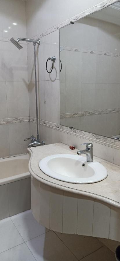 Executive Galaxy Guest House Islamabad Eksteriør bilde